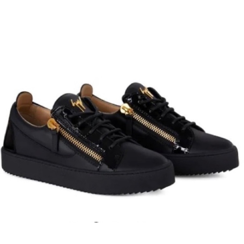 GIUSEPPE ZANOTTI
Black May London Birel Sneakers